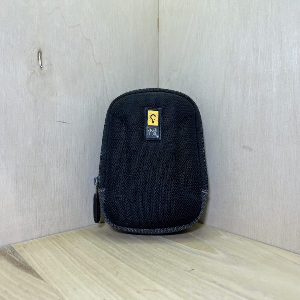 Housse case Logic - Noir