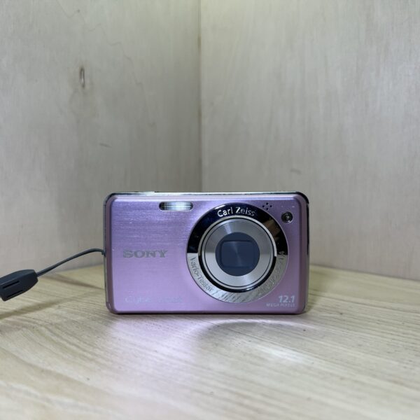 Sony Cyber-shot DSC-W210