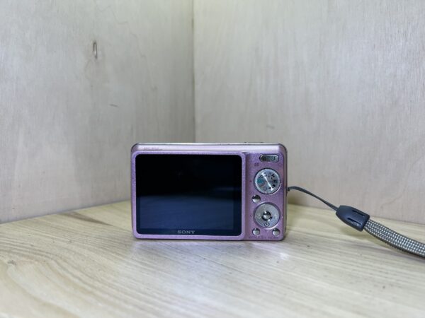 Sony Cyber-shot DSC-W210