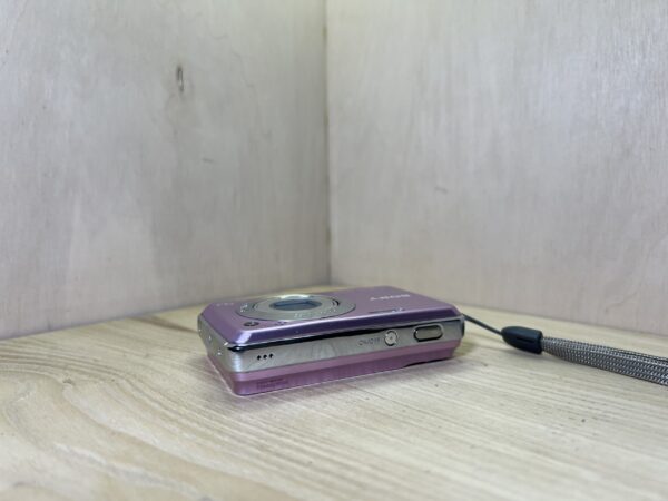 Sony Cyber-shot DSC-W210