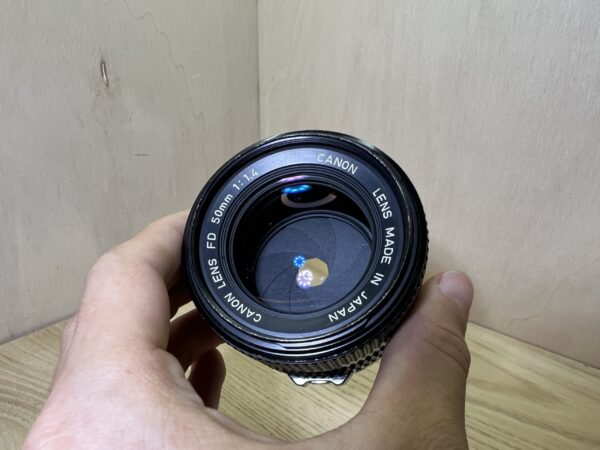 Canon AE-1 + objectif Canon FD 50mm f/1.4 – Monture FD - Argent