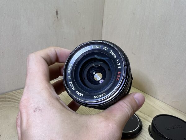 img_1214 Canon FD 24mm f/2.8 SSC – Grand angle lumineux en monture FD - Noir