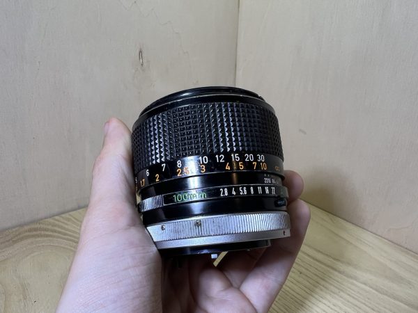 Objectif Canon FD 100mm f/2.8 SSC – Monture FD