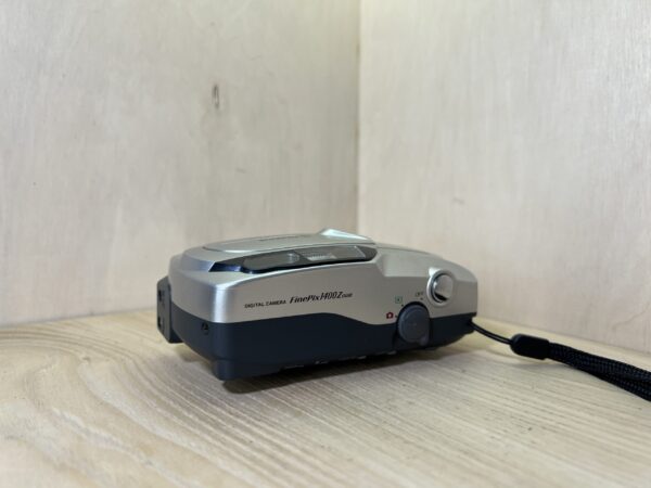 Fujifilm FinePix 1400 Zoom - Argent