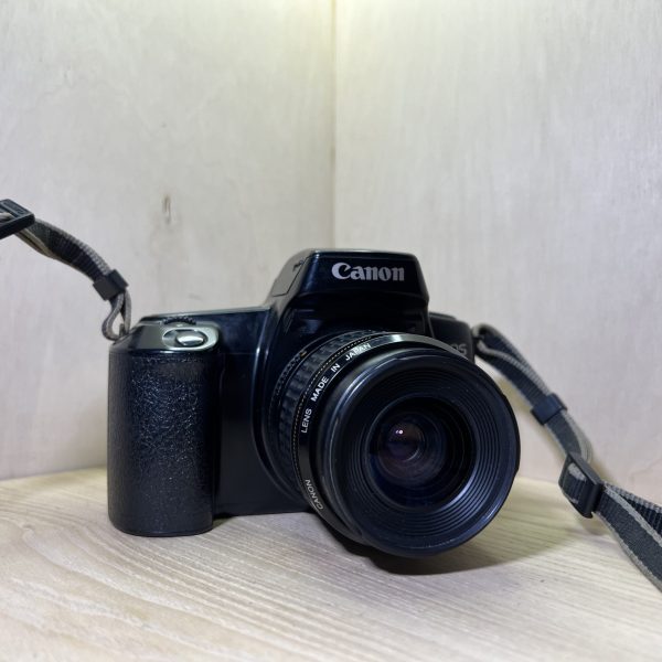 Canon EOS 1000F N + objectif Canon EF 35-80mm f/4-5.6 USM