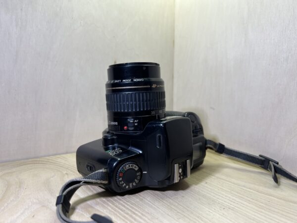 Canon EOS 1000F N + objectif Canon EF 35-80mm f/4-5.6 USM
