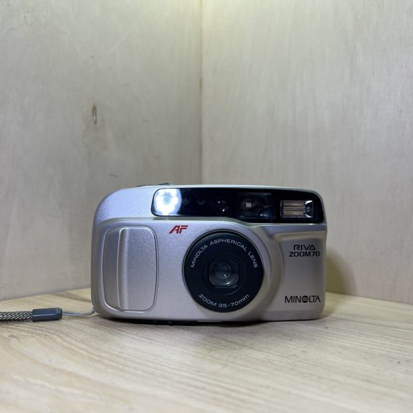 Minolta Riva Zoom 70 - Gris