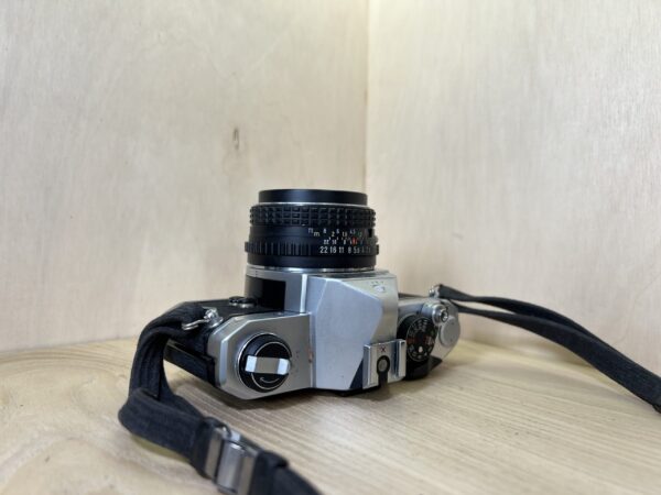 Pentax MX + SMC Pentax-M 50mm f/1.7
