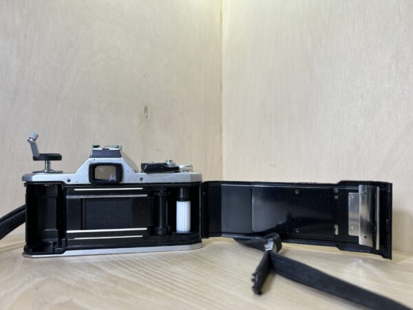 Pentax MX + SMC Pentax-M 50mm f/1.7