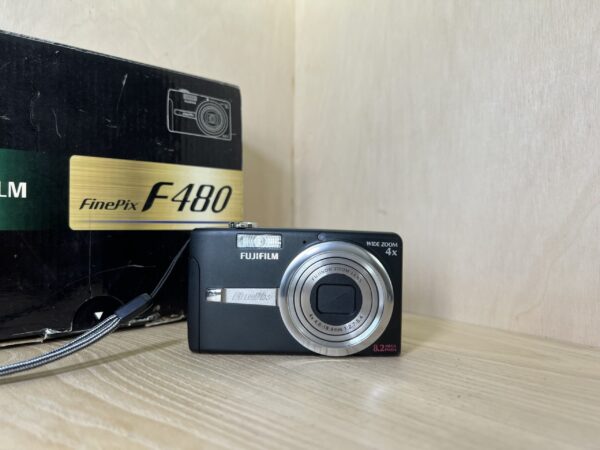 Fujifilm FinePix F480