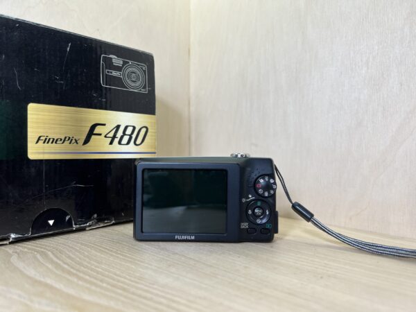 Fujifilm FinePix F480