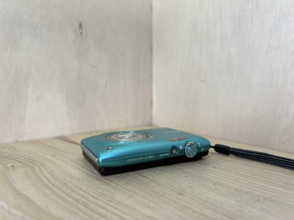 Nikon Coolpix S3300