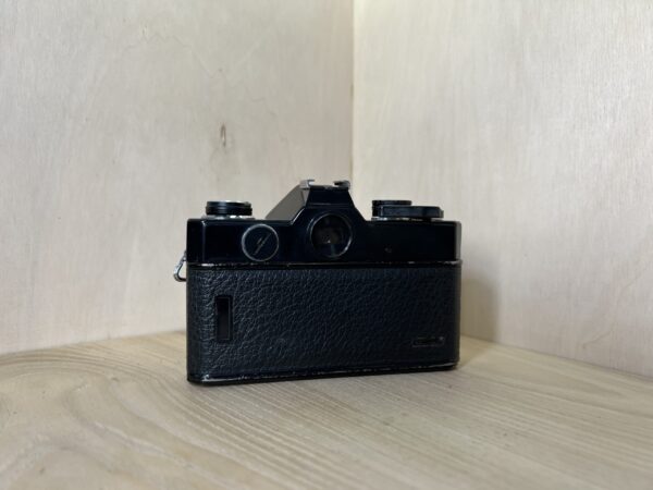 Fujica ST801 + EBC Fujinon Macro 55mm f/3.5 – Boîtier M42