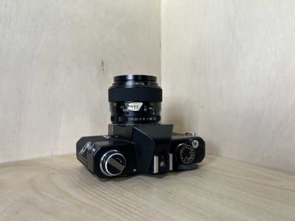 Fujica ST801 + EBC Fujinon Macro 55mm f/3.5 – Boîtier M42