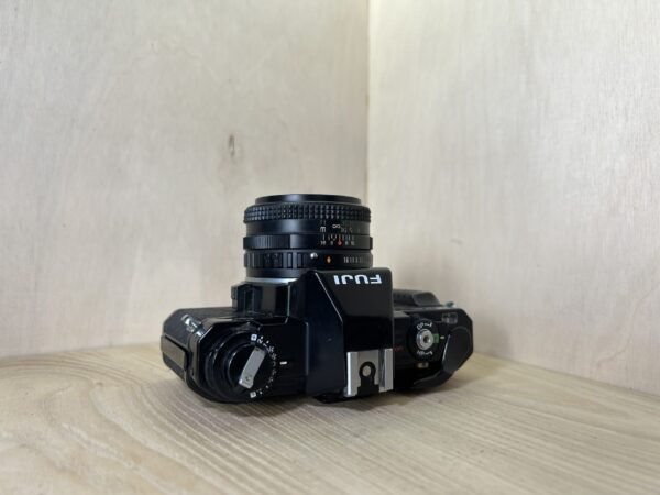 Fujica AX Multi Program + Fujinon 50mm f/1.6 DM - Noir