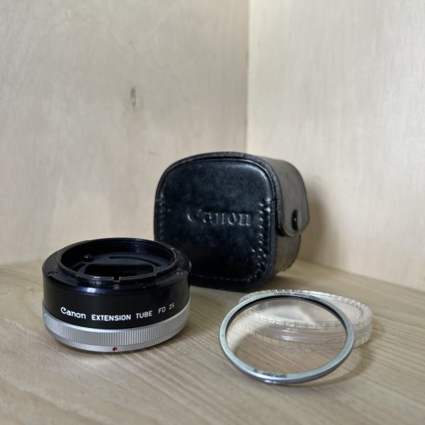 Canon Extension Tube FD 25 + filtre Skylight 46mm - Noir