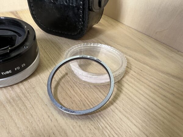 Canon Extension Tube FD 25 + filtre Skylight 46mm - Noir