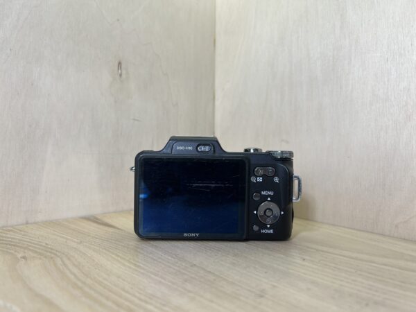 Sony Cyber-shot DSC-H10 (8.1 MP, Zoom 10x, Écran rayé)