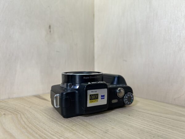 Sony Cyber-shot DSC-H10 (8.1 MP, Zoom 10x, Écran rayé)
