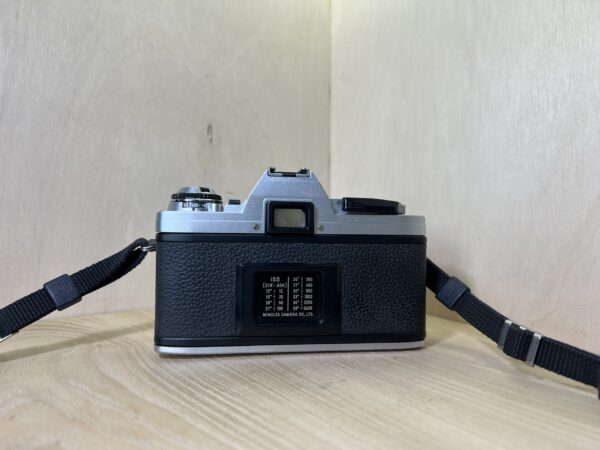 Minolta X-300 + Tamron 28mm f/2.8 BBAR Multi C - Argent