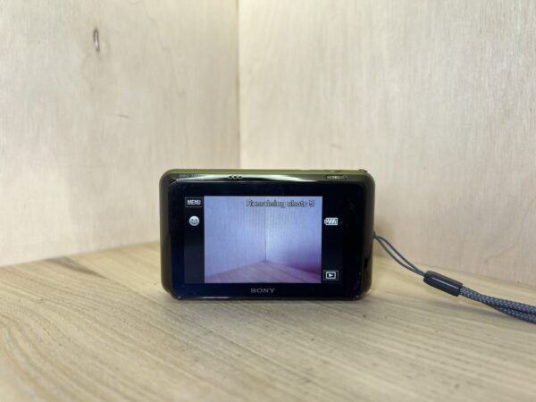 Sony Cyber-shot DSC-T99
