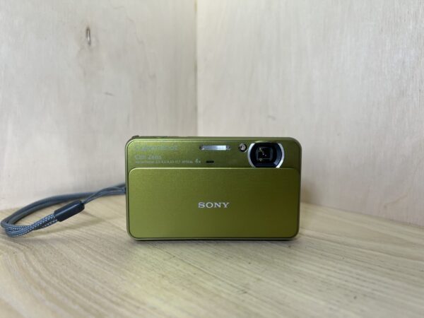 Sony Cyber-shot DSC-T99