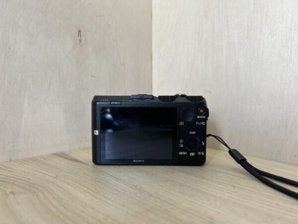 Sony Cyber-shot DSC-HX60