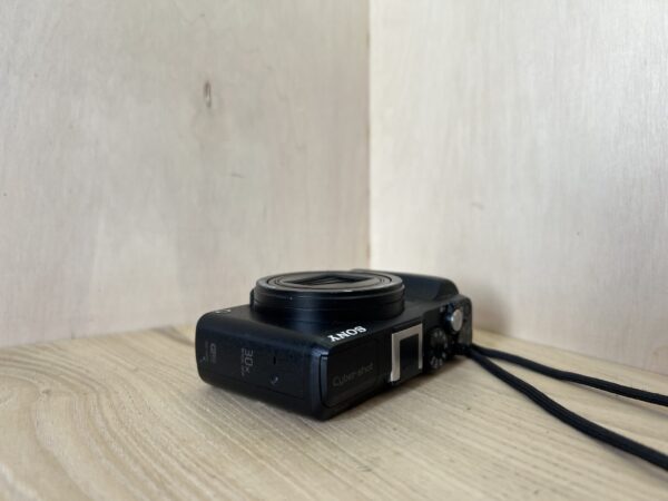 Sony Cyber-shot DSC-HX60