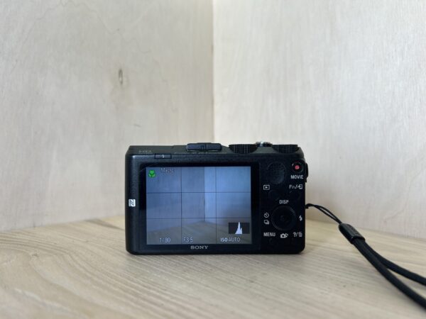 Sony Cyber-shot DSC-HX60