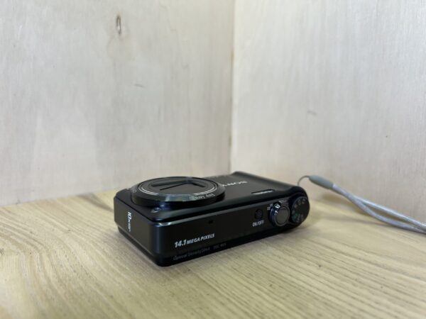 Sony Cyber-shot DSC-H55