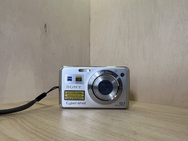 Sony Cyber-shot DSC-W230