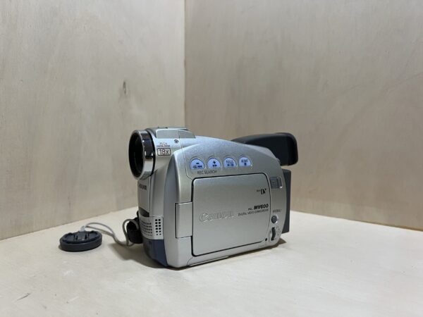 Canon MV600E – MiniDV, zoom optique 18x - Gris