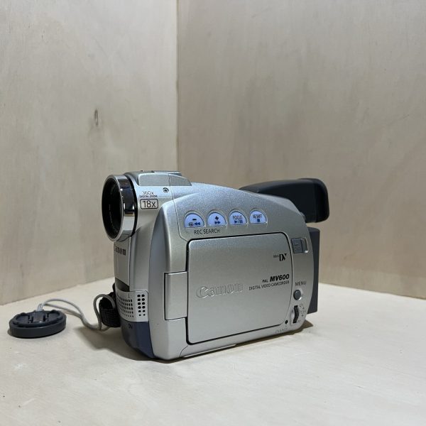 Canon MV600E – MiniDV, zoom optique 18x - Gris