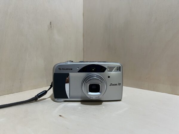 Fujifilm Zoom 70 – Compact argentique avec zoom 35-70mm - Argent
