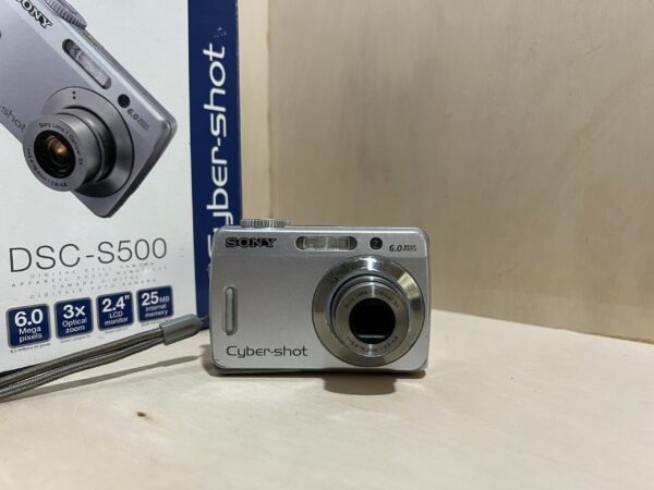 Sony Cyber-shot DSC-S500 – 6 Mpx – Compact numérique avec boîte - Gris