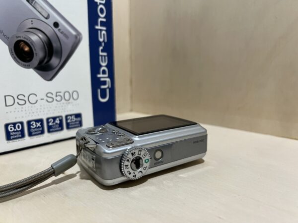 Sony Cyber-shot DSC-S500 – 6 Mpx – Compact numérique avec boîte - Gris