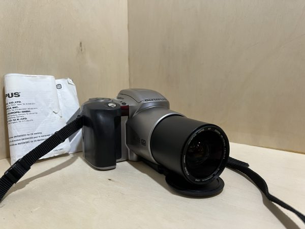 Olympus IS-200 – Appareil photo argentique autofocus avec zoom intégré - Gris