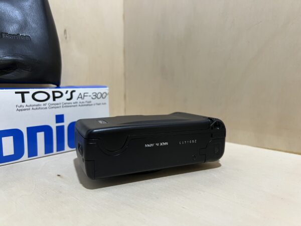 Konica Top’s AF-300 – Compact argentique autofocus avec flash intégré - Noir