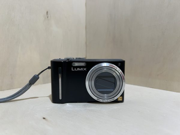 Panasonic Lumix DMC-TZ8 – Compact expert avec zoom 12x - Noir