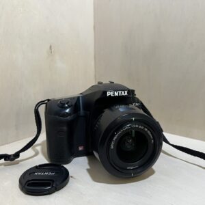 Pentax K20D + objectif 18-55mm + batterie supplémentaire – Noir