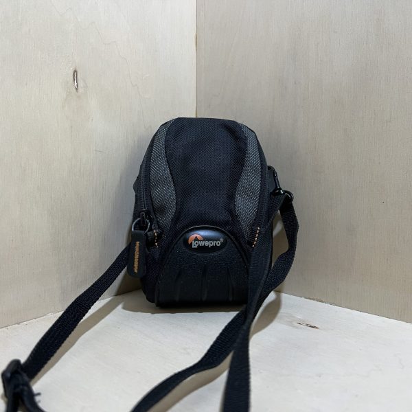 Sacoche Lowepro Apex 20 AW – Pour compact numérique - Noir