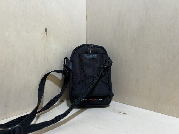 Sacoche Lowepro Apex 20 AW – Pour compact numérique - Noir