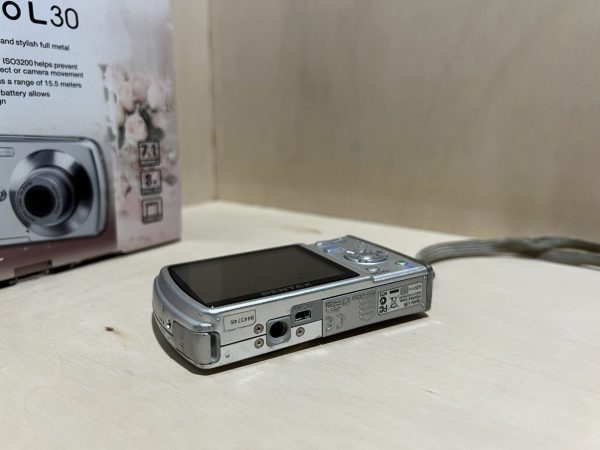 Pentax Optio L30 – Compact numérique 7,1 Mpx avec boîte et accessoires - Argent