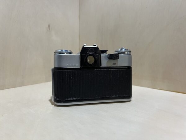 Zenit-E avec objectif Helios 44-2 58mm f/2 – Appareil photo argentique 24x36 - Argent