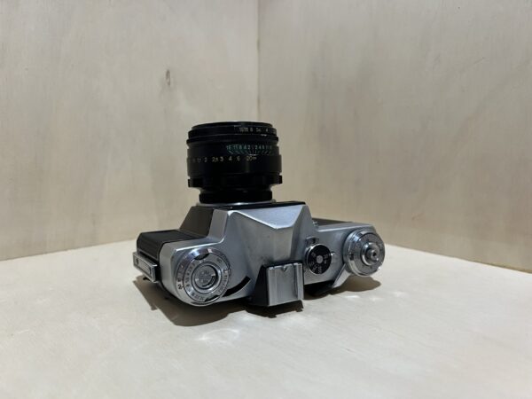 Zenit-E avec objectif Helios 44-2 58mm f/2 – Appareil photo argentique 24x36 - Argent