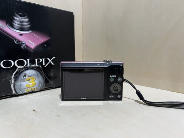 Nikon Coolpix S570 - Rose