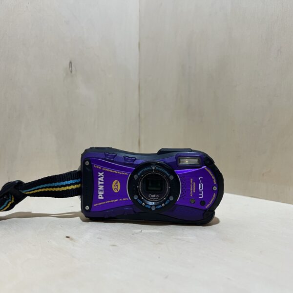 Pentax WG-1 – Violet