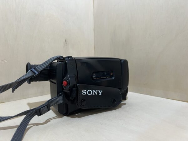 Sony Handycam CCD-TR340E – Noir