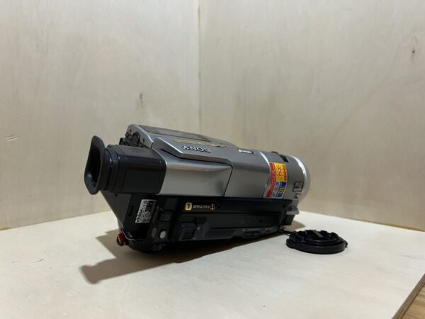 Sony Handycam DCR-TRV110E – Gris