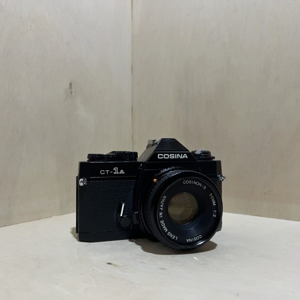 Cosina CT-1A + 50 mm f/2 Cosinon-S - Noir